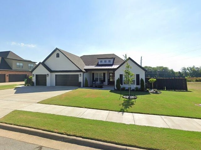 House image located at Bentonville, AR 72713