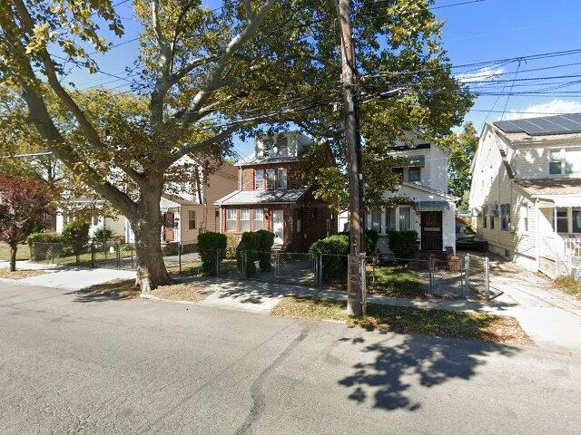 House image located at Saint Albans, NY 11412