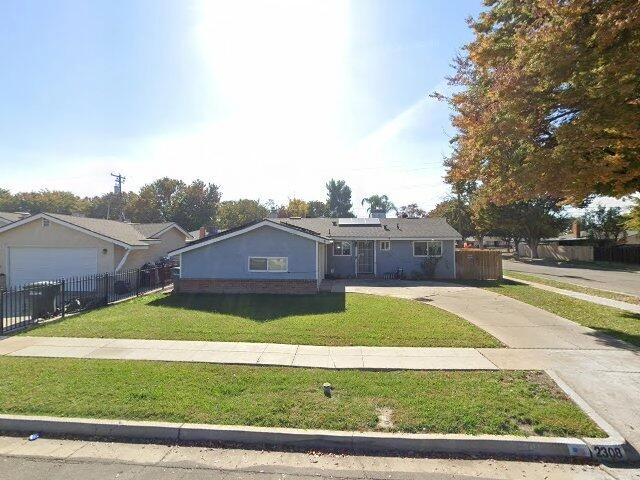House image located at Fresno, CA 93726