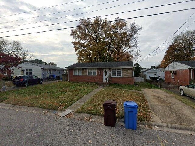 House image located at Chesapeake, VA 23325