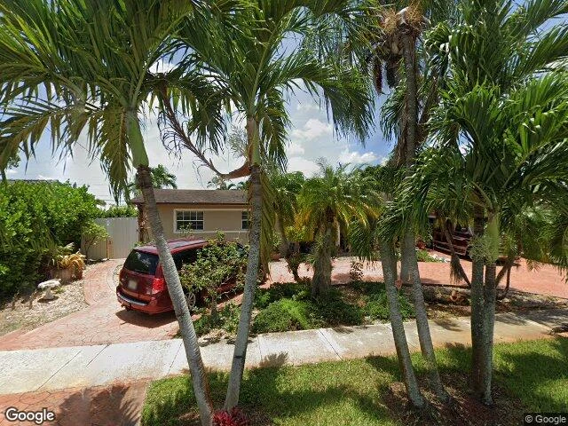 House image located at Hialeah, FL 33015