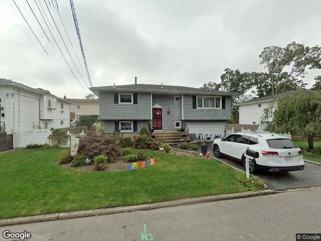 House image located at West Babylon, NY 11704