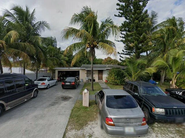 House image located at Miami, FL 33157