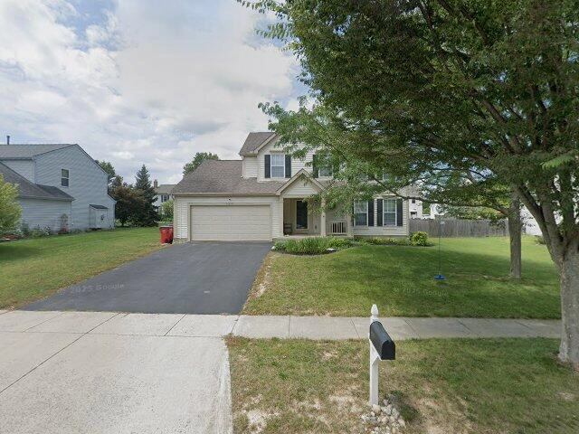 House image located at Grove City, OH 43123