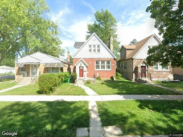 House image located at Broadview, IL 60155