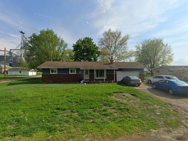 House image located at New Holland, IL 62671