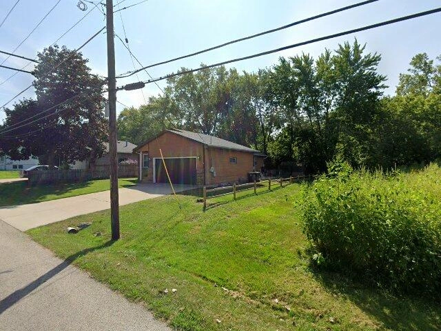 House image located at Round Lake, IL 60073