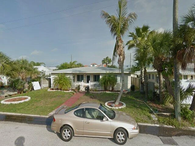 House image located at Saint Petersburg, FL 33706
