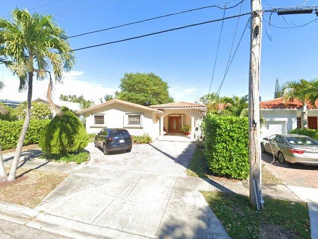 House image located at Miami, FL 33129