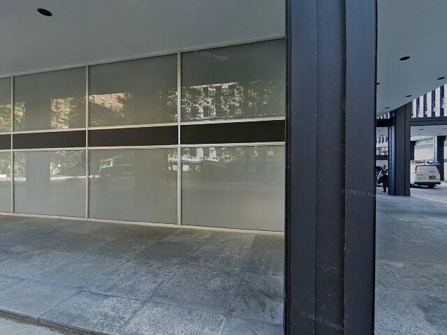 House image located at Chicago, IL 60611