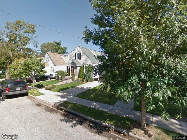 House image located at Franklin Square, NY 11010