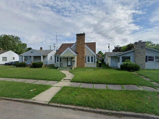 House image located at South Bend, IN 46628