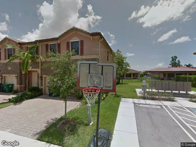 House image located at Miami, FL 33185