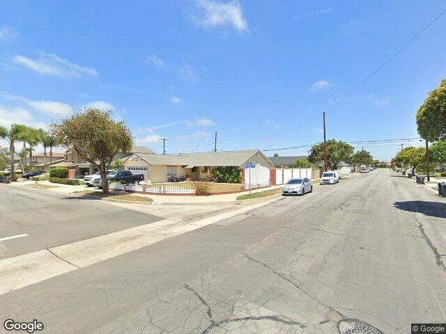 House image located at Huntington Beach, CA 92646