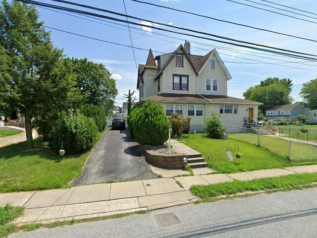 House image located at Glenolden, PA 19036