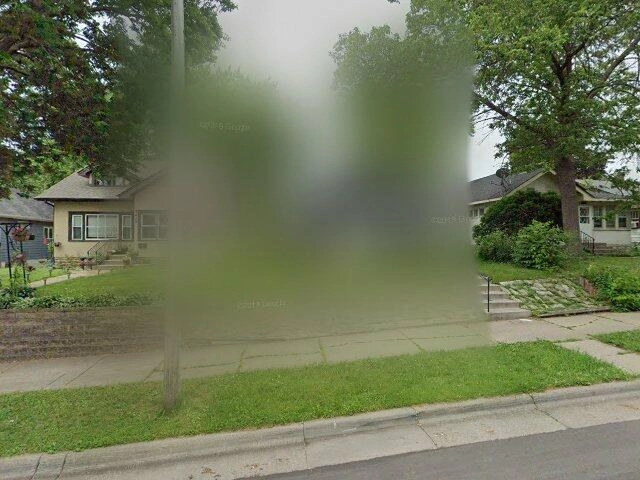 House image located at Minneapolis, MN 55412