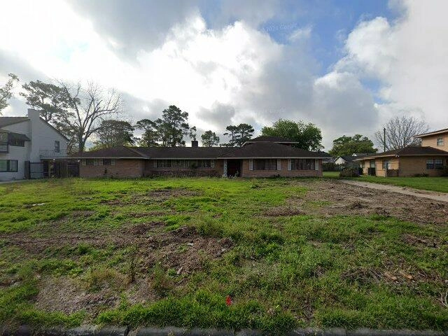 House image located at Houston, TX 77021