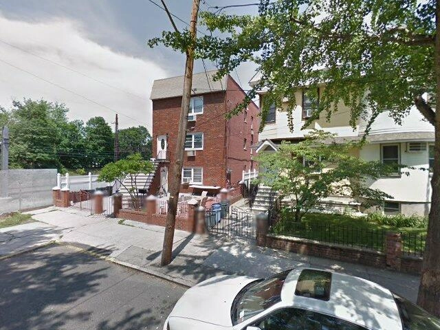 House image located at Bronx, NY 10461
