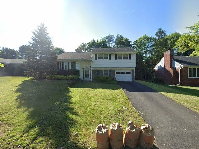 House image located at Albany, NY 12203