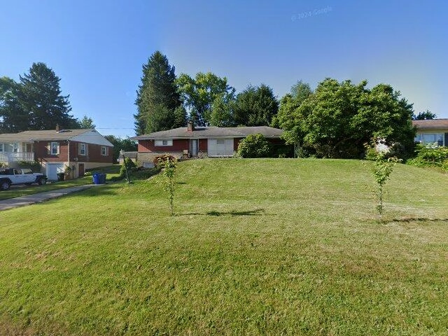 House image located at Beaver Falls, PA 15010