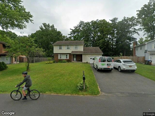 House image located at Selkirk, NY 12158