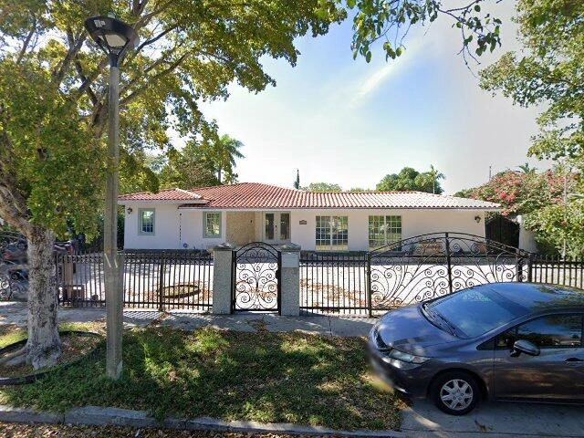 House image located at Miami, FL 33129