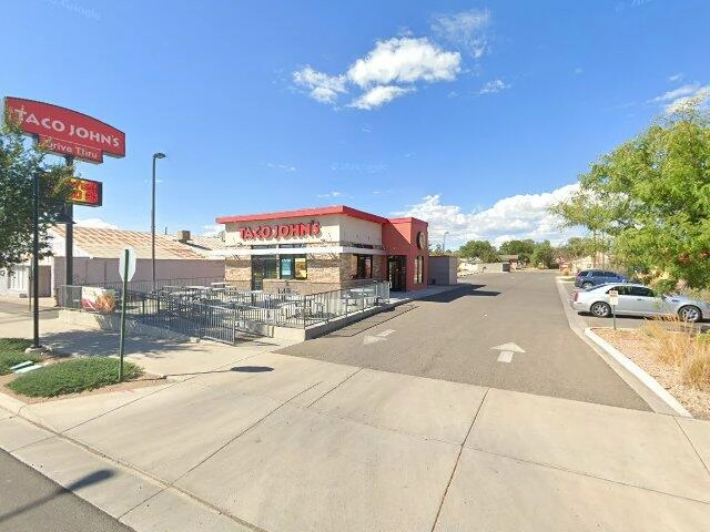 House image located at Round Lake, IL 60073