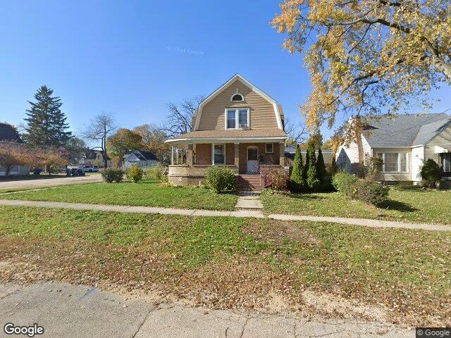 House image located at Elgin, IL 60123