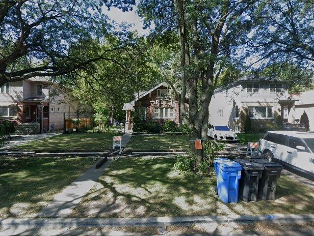 House image located at Chicago, IL 60643