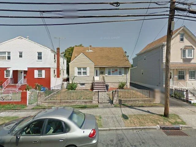 House image located at Paterson, NJ 07503