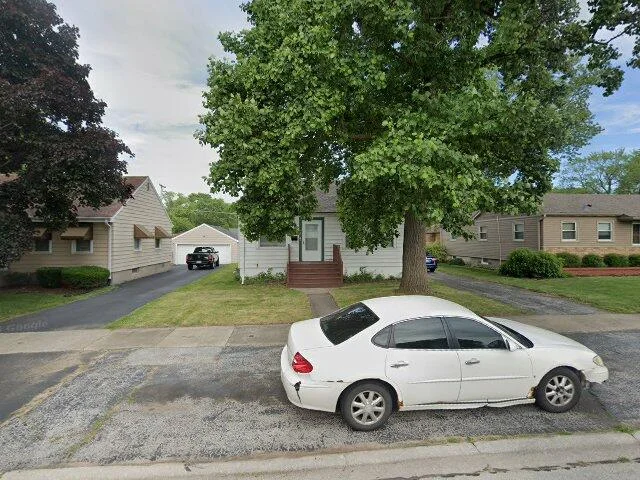 House image located at Lansing, IL 60438