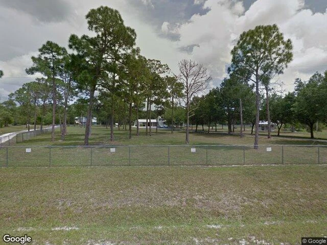 House image located at North Fort Myers, FL 33917