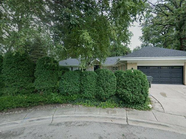 House image located at Lincolnwood, IL 60712