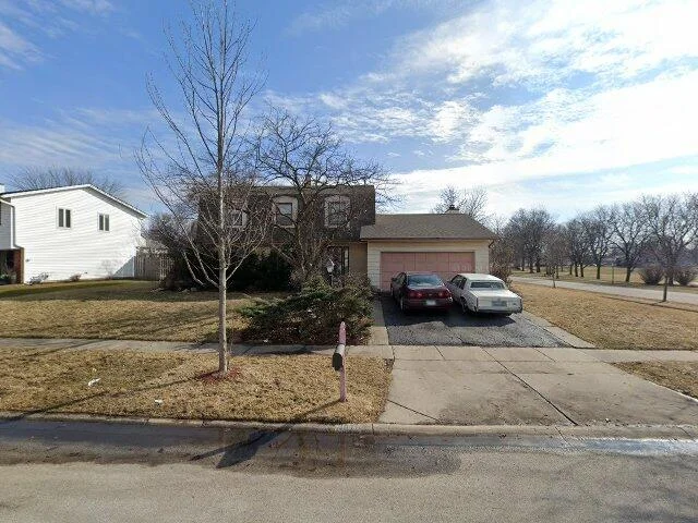 House image located at Elk Grove Village, IL 60007