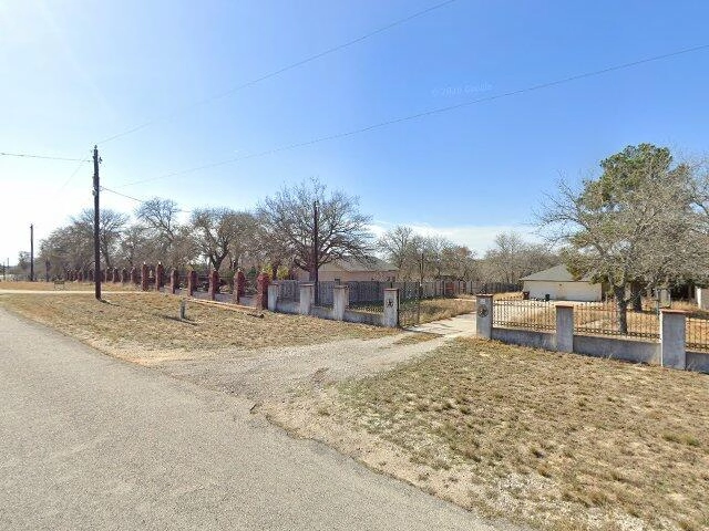 House image located at Floresville, TX 78114