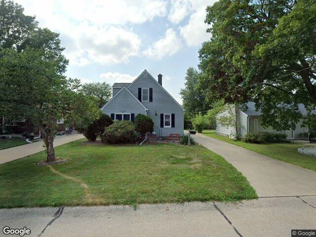 House image located at Rock Island, IL 61201