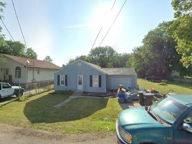 House image located at Sterling, IL 61081