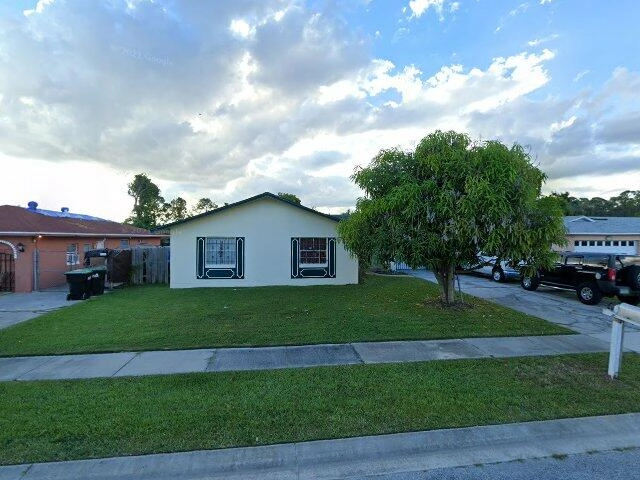 House image located at Orlando, FL 32809