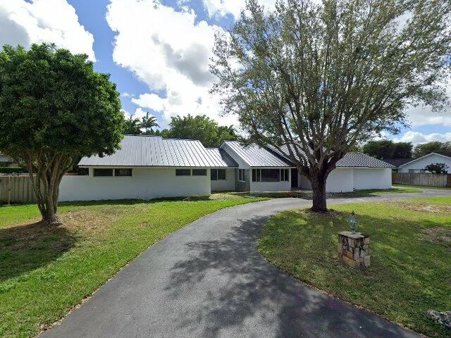 House image located at Miami, FL 33176