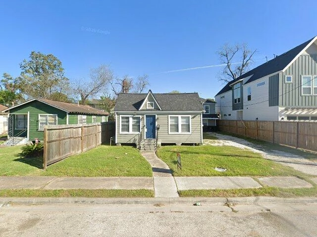 House image located at Houston, TX 77020