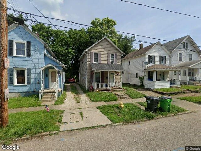 House image located at Barberton, OH 44203