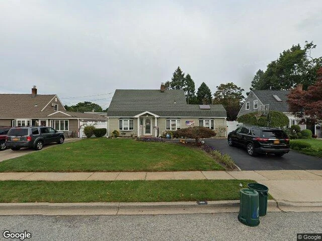 House image located at Levittown, NY 11756