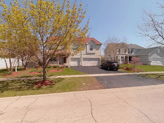 House image located at Round Lake, IL 60073