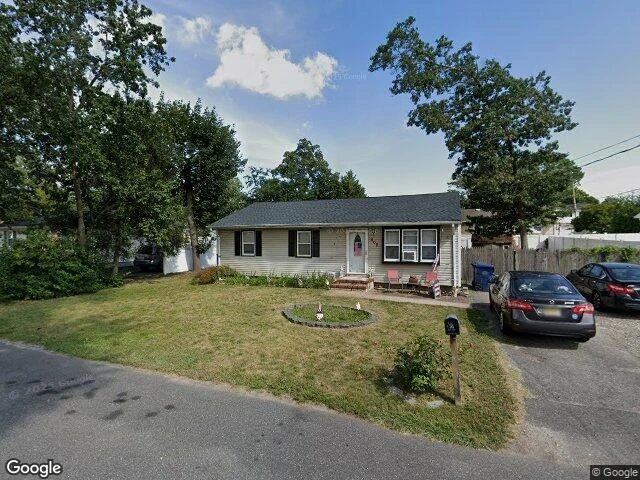 House image located at Beachwood, NJ 08722