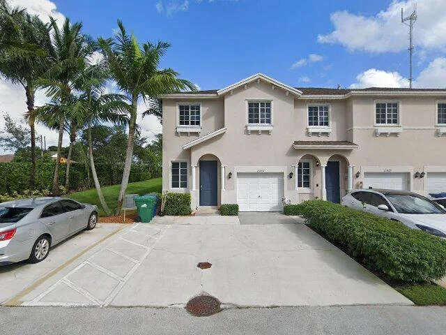 House image located at Miami, FL 33169