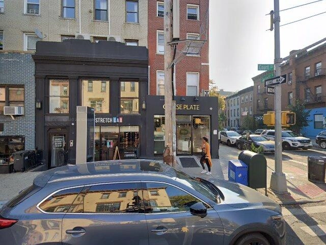 House image located at Elizabethport, NJ 07206