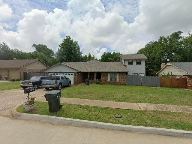 House image located at Norman, OK 73071