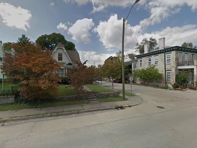 House image located at Dubuque, IA 52001