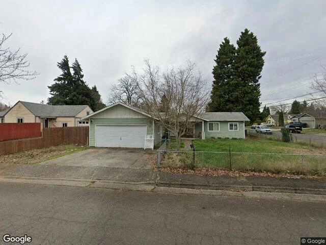 House image located at Lebanon, OR 97355