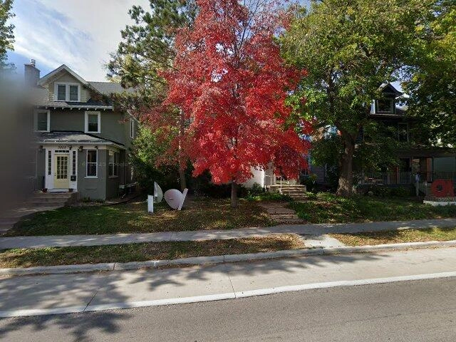 House image located at Minneapolis, MN 55408